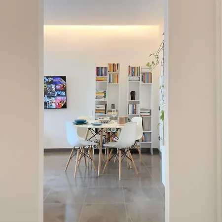 Homeby, Casa Luca * Milão